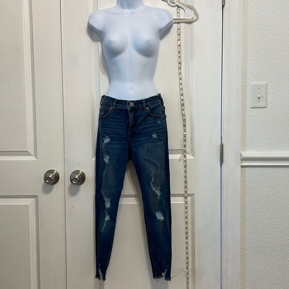 Excellent Express Jeans fringe and distressed cute high rise ankle petite 2 - Picture 2 of 9